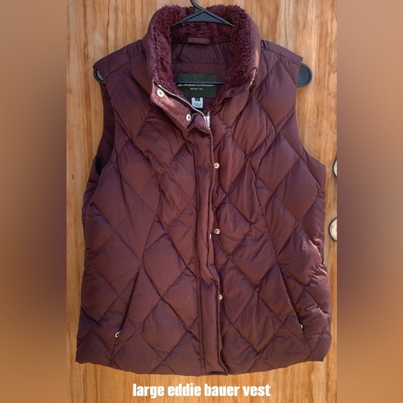 Eddie Bauer Women's Quilted Brown Vest (Down goose) - Picture 1 of 6